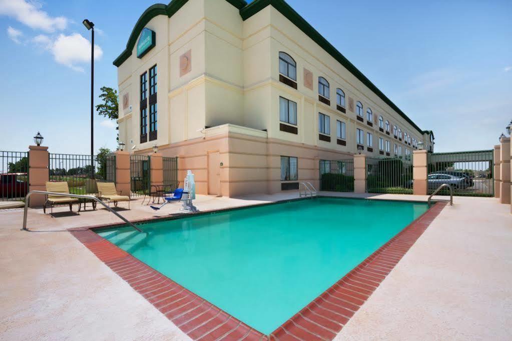 Country Inn & Suites By Radisson, Wolfchase-Memphis, Tn Экстерьер фото